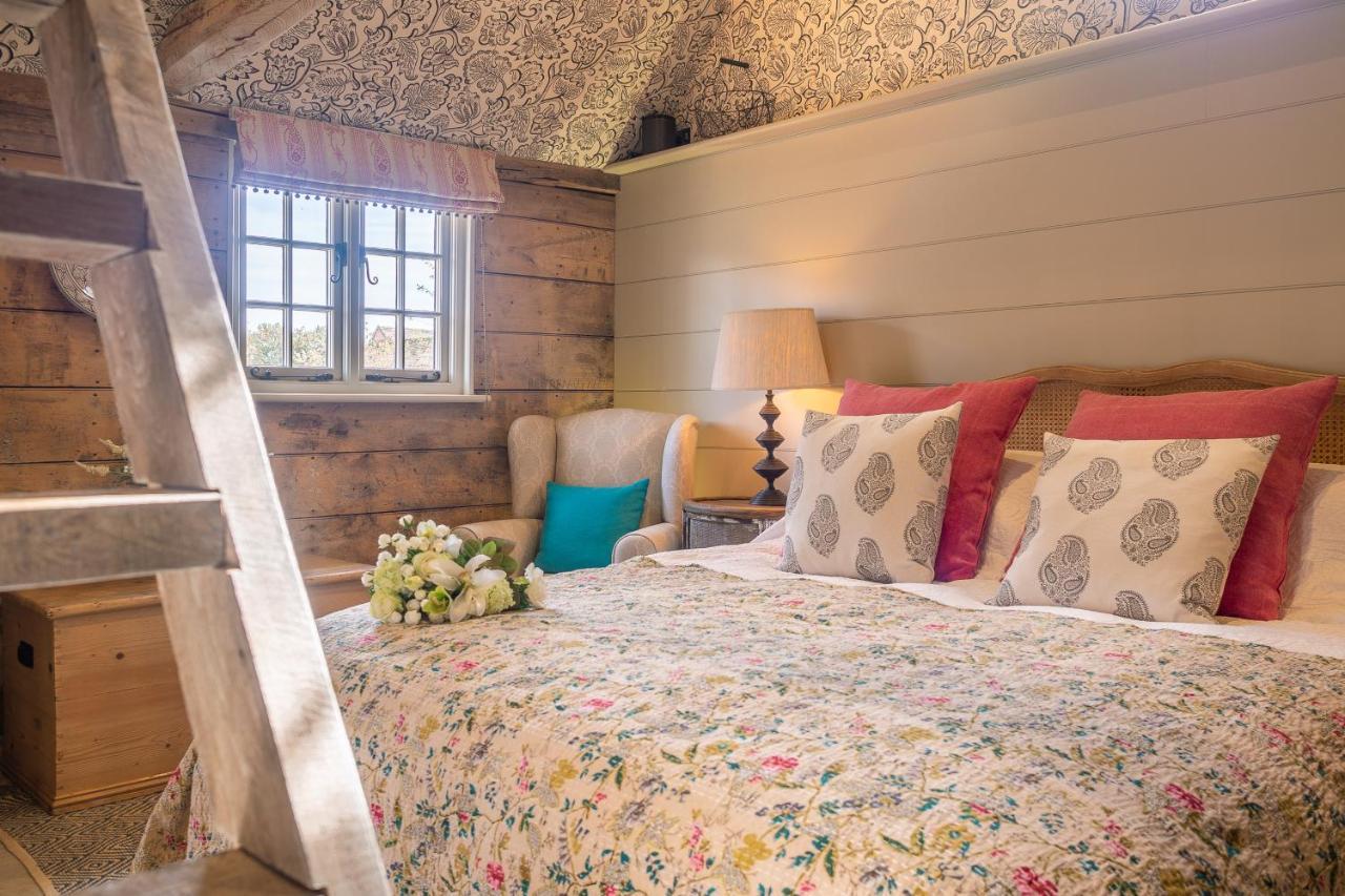 Romantic Cottage In Pretty Village With Great Pubs - Stoke Cartlodge Colchester Extérieur photo