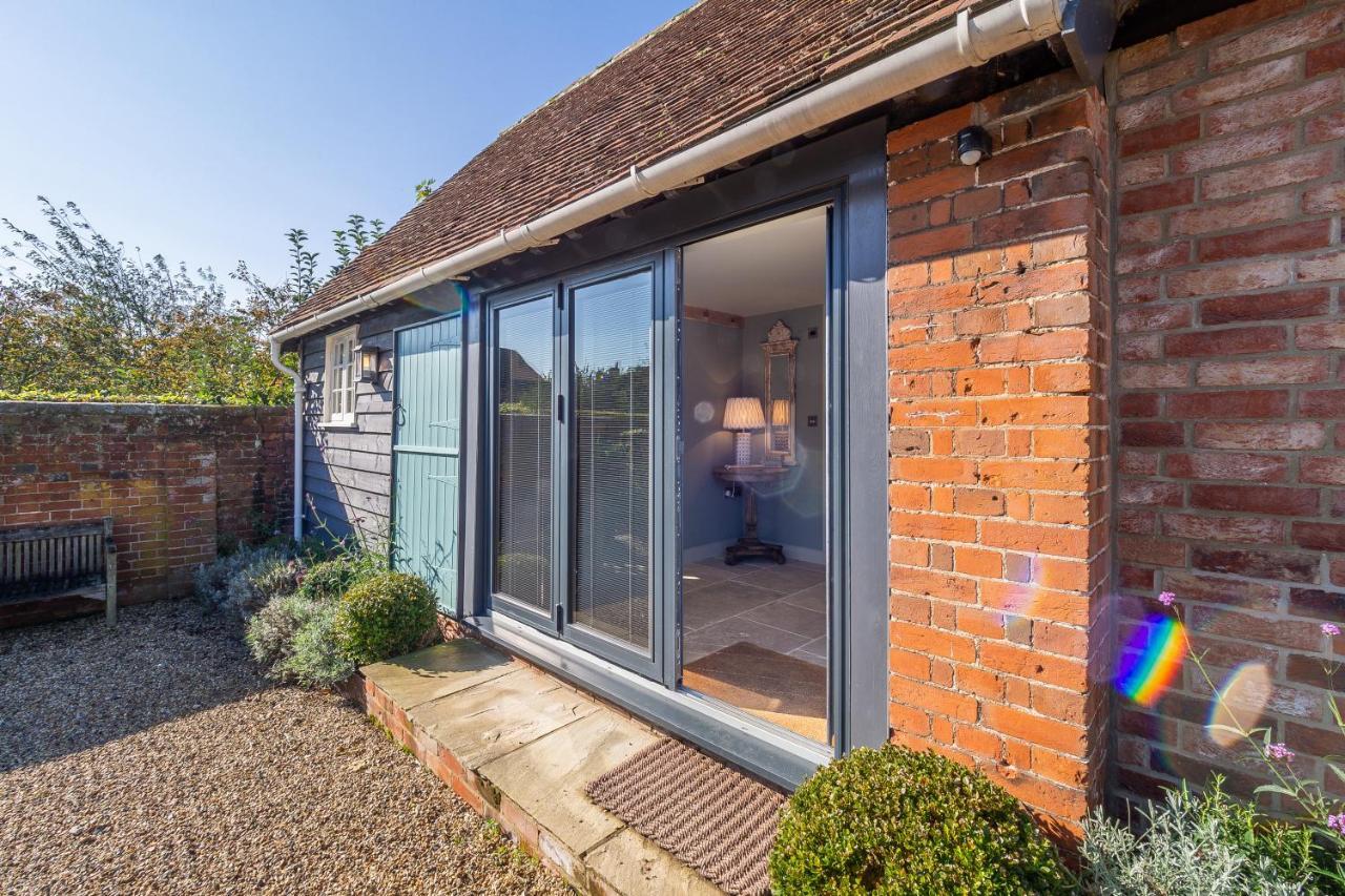 Romantic Cottage In Pretty Village With Great Pubs - Stoke Cartlodge Colchester Extérieur photo