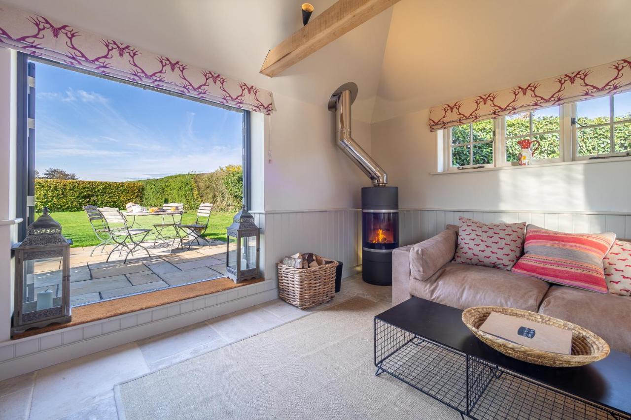 Romantic Cottage In Pretty Village With Great Pubs - Stoke Cartlodge Colchester Extérieur photo