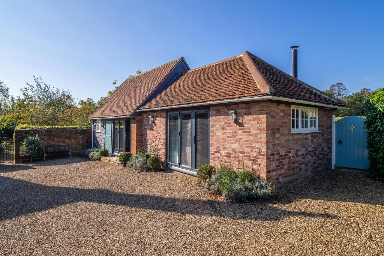 Romantic Cottage In Pretty Village With Great Pubs - Stoke Cartlodge Colchester Extérieur photo