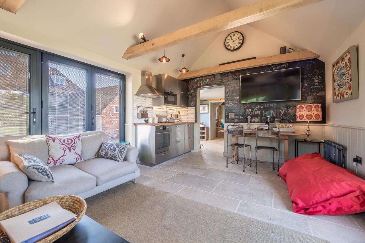 Romantic Cottage In Pretty Village With Great Pubs - Stoke Cartlodge Colchester Extérieur photo